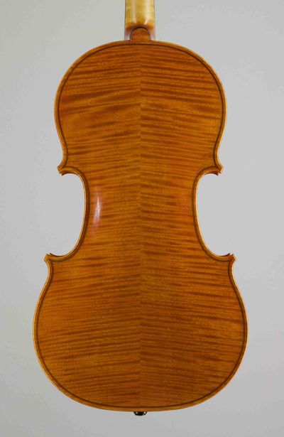 built after the Model of A. Stradivari's "Mediceo" 1716